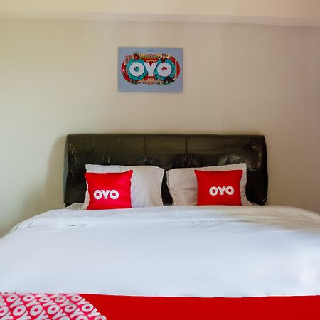 Oyo 2582 Apartemen Serpong Green View Тангеранг Екстер'єр фото