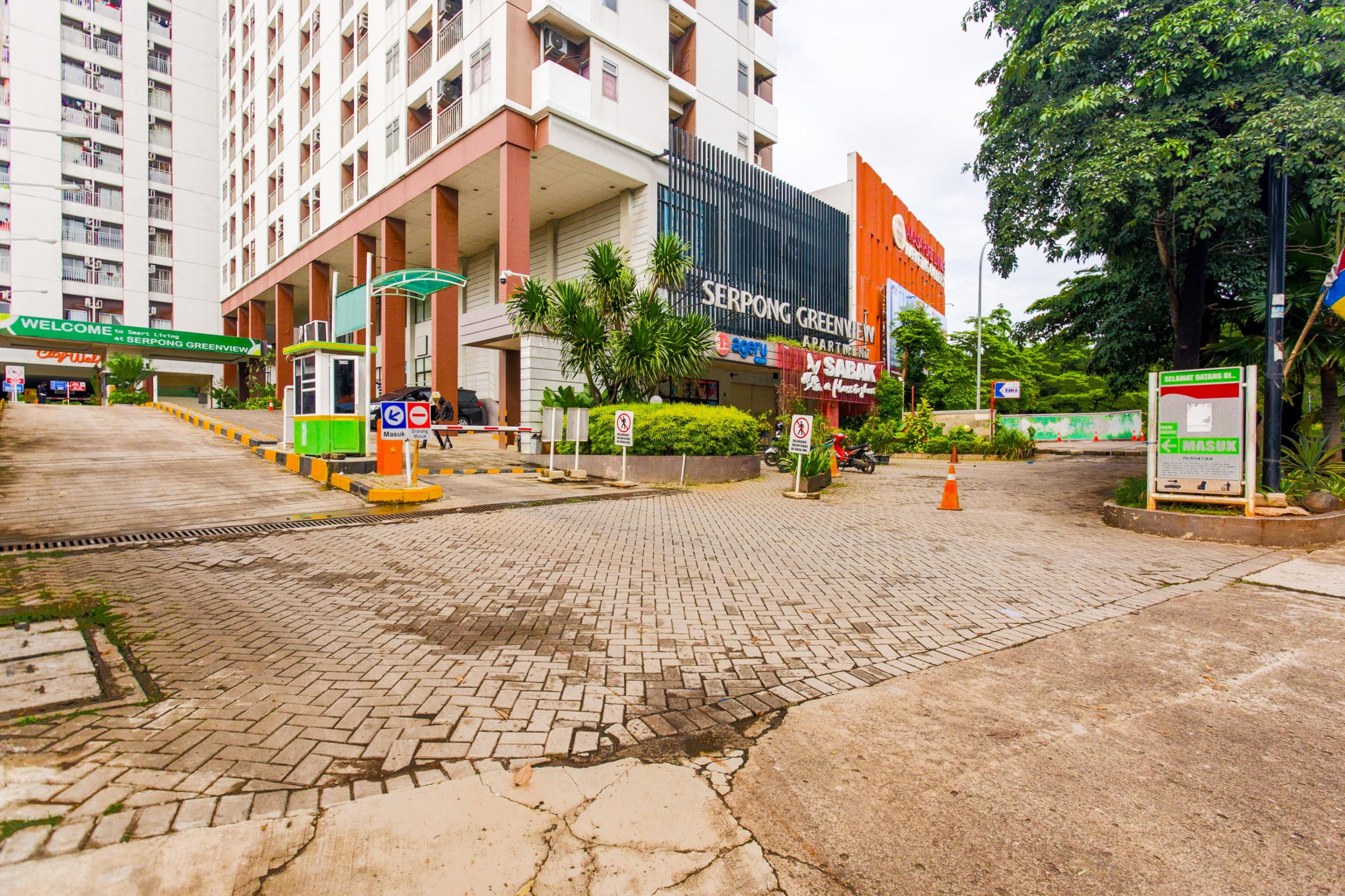 Oyo 2582 Apartemen Serpong Green View Тангеранг Екстер'єр фото